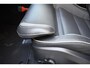 Volvo V60 T6 350PK Automaat Plug-in hybrid AWD Plus Dark / Navigatie / Adaptive Cruise control / 360 Camera / Harman Kardon / Stuur & Stoelverwarming / LM Velgen / Trekhaak