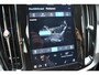 Volvo V60 T6 350PK Automaat Plug-in hybrid AWD Plus Dark / Navigatie / Adaptive Cruise control / 360 Camera / Harman Kardon / Stuur & Stoelverwarming / LM Velgen / Trekhaak