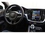 Volvo V60 T6 350PK Automaat Plug-in hybrid AWD Plus Dark / Navigatie / Adaptive Cruise control / 360 Camera / Harman Kardon / Stuur & Stoelverwarming / LM Velgen / Trekhaak