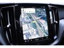 Volvo XC60 T6 350PK Automaat Plug-in Hybrid AWD Ultimate Dark / Luchtvering / Bowers & Wilkins / 360 Camera / Adaptieve Cruise Control / Stuur & Stoelverwarming / Elektr. Achterklep / Schuifdak / Trekhaak