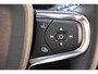 Volvo EX40 252PK Single Motor Extended Range 82 kWh Plus / Lounge Pakket / Panoramadak / 360 Camera / Extra getint glas / 20'' Velgen / MicroTech/Nubuck bekleding
