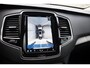 Volvo XC90 T8 455PK Automaat Plug-in hybrid AWD Ultimate Dark / Bowers & Wilkins / Luchtvering / Head Up Display / 360 Camera / Massagestoelen / Gelaagde Zijruiten / Trekhaak /