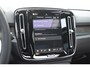 Volvo EX40 Single Motor Extended Range Ultra 82 kWh Navigatie / 360 Camera / 20'' velgen / Panorama schuif-kanteldak / Harman Kardon / Elektrisch verstelbare stoelen met geheugen / Stoelverwarming / Stuurverwarming