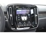 Volvo EX40 Single Motor Extended Range Ultra 82 kWh Navigatie / 360 Camera / 20'' velgen / Panorama schuif-kanteldak / Harman Kardon / Elektrisch verstelbare stoelen met geheugen / Stoelverwarming / Stuurverwarming