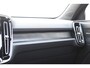 Volvo EX40 Single Motor Extended Range Ultra 82 kWh Navigatie / 360 Camera / 20'' velgen / Panorama schuif-kanteldak / Harman Kardon / Elektrisch verstelbare stoelen met geheugen / Stoelverwarming / Stuurverwarming