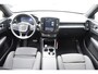 Volvo EX40 252PK Single Extended Range Core Business / Driver Assist / Adaptieve cruise control / BLIS / Stoel - en stuurwielverwarming / Pakeersensoren met camera / Apple carplay /