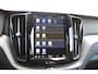 Volvo XC60 T6 350PK Automaat Plug-in hybrid AWD Ultimate Dark Trekhaak / Luchtvering / Bowers & Wilkins / Adaptive Cruise control / 360 Camera / BLIS / Stoelverwarming voor en achter / Stuurverwarming / Elektrisch bedienbare stoelen met geheugen /