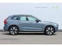 Volvo XC60 T6 350PK Automaat Plug-in hybrid AWD Ultimate Dark Trekhaak / Luchtvering / Bowers & Wilkins / Adaptive Cruise control / 360 Camera / BLIS / Stoelverwarming voor en achter / Stuurverwarming / Elektrisch bedienbare stoelen met geheugen /