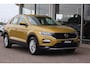 Volkswagen T-Roc 1.0 TSI 110pk Style | Trekhaak | Navigatie | PDC | Adaptive Cruise