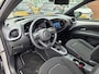 Toyota Aygo X Hybrid 115 pulse APPLE/ANDROID KEYLESS PARK-SENSOR CAMERA CLIMA 17"LMV EL-SPIEGELS PRIVACY-GLASS