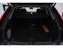 Volvo XC60 T8 455PK Automaat AWD Plus Dark / Adaptieve koplampen / Luchtvering /Adaptieve cruise control / Panoramadak / Apple carplay / Parkeersensoren met 360 camera / Elektrische achterklep / Elektrische stoelen met geheugen / Stoel en stuurwielverwarming
