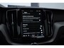 Volvo XC60 T8 455PK Automaat AWD Plus Dark / Adaptieve koplampen / Luchtvering /Adaptieve cruise control / Panoramadak / Apple carplay / Parkeersensoren met 360 camera / Elektrische achterklep / Elektrische stoelen met geheugen / Stoel en stuurwielverwarming