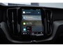 Volvo XC60 T8 455PK Automaat AWD Plus Dark / Adaptieve koplampen / Luchtvering /Adaptieve cruise control / Panoramadak / Apple carplay / Parkeersensoren met 360 camera / Elektrische achterklep / Elektrische stoelen met geheugen / Stoel en stuurwielverwarming