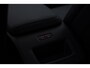 Volvo XC60 T8 455PK Automaat AWD Plus Dark / Adaptieve koplampen / Luchtvering /Adaptieve cruise control / Panoramadak / Apple carplay / Parkeersensoren met 360 camera / Elektrische achterklep / Elektrische stoelen met geheugen / Stoel en stuurwielverwarming