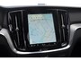 Volvo V60 T6 350PK Automaat Plus Dark / cruise control / Apple carplay / Elektrische stoelen met geheugen / Parkeersensoren met camera / Elektrische achterklep