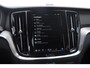 Volvo V60 T6 350PK Automaat Plus Dark / cruise control / Apple carplay / Elektrische stoelen met geheugen / Parkeersensoren met camera / Elektrische achterklep