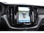 Volvo XC60 T6 350PK Automaat Plug-in hybrid AWD Plus Dark Long range / Adaptieve cruise control / Panoramadak / Apple carplay / Parkeersensoren met 360 camera / Elektrische achterklep / Elektrische stoelen met geheugen / Stoel en stuurwielverwarming