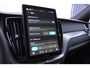 Volvo XC60 T6 350PK Automaat AWD Ultra Black Edition Facelift/ Head-up display/ Harman Kardon audio/ BLIS/ Elektrischbedienbare stoelen met geheugen / Panoramadak/ Adaptive cruise control/ Pilot assist/ Apple Carplay/ Android auto/