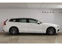 Volvo V60 T6 340PK Automaat Plug-in Hybrid AWD Inscription / Navigatie / Elektrisch verstelbare stoelen met geheugen / Leren bekleding / Elektrische achterklep / Cruise control / Parkeersensoren
