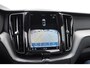 Volvo XC60 T6 350PK Automaat Plug-in hybrid AWD Plus Bright Panoramisch schuif-kanteldak / Google infotainment / Lederen bekleding / Parkeersensoren voor en achter met parkeercamera / Road Sign information / Cruise Control