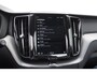 Volvo XC60 T6 350PK Automaat Plug-in hybrid AWD Plus Bright Panoramisch schuif-kanteldak / Google infotainment / Lederen bekleding / Parkeersensoren voor en achter met parkeercamera / Road Sign information / Cruise Control