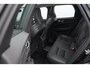 Volvo XC60 T6 350PK Automaat Plug-in hybrid AWD Plus Bright Panoramisch schuif-kanteldak / Google infotainment / Lederen bekleding / Parkeersensoren voor en achter met parkeercamera / Road Sign information / Cruise Control