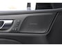 Volvo V60 T6 350PK Automaat AWD Ultra Dark / Long Range / 360 Camera / Harman Kardon audio / Head-up display / Panorama dak / Apple carplay / Android auto /