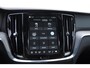 Volvo V60 T6 350PK Automaat AWD Ultra Dark / Long Range / 360 Camera / Harman Kardon audio / Head-up display / Panorama dak / Apple carplay / Android auto /