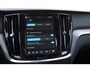 Volvo V60 T6 350PK Automaat AWD Ultra Dark / Long Range / 360 Camera / Harman Kardon audio / Head-up display / Panorama dak / Apple carplay / Android auto /