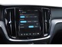Volvo V60 T6 350PK Automaat AWD Ultra Dark / Long Range / 360 Camera / Harman Kardon audio / Head-up display / Panorama dak / Apple carplay / Android auto /