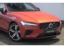 Volvo V60 T6 350PK Automaat Recharge AWD R-Design Long Range / Panoramadak / Trekhaak / Harman Kardon / 19'' velgen / Getint glas / Leder bekleed dashboard / Adaptive Cruise Control /  BLIS