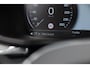 Volvo V60 T6 350PK Automaat Recharge AWD R-Design Long Range / Panoramadak / Trekhaak / Harman Kardon / 19'' velgen / Getint glas / Leder bekleed dashboard / Adaptive Cruise Control /  BLIS