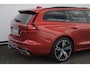 Volvo V60 T6 350PK Automaat Recharge AWD R-Design Long Range / Panoramadak / Trekhaak / Harman Kardon / 19'' velgen / Getint glas / Leder bekleed dashboard / Adaptive Cruise Control /  BLIS