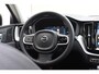 Volvo XC60 T6 350PK Automaat Plug-in Hybrid AWD Ultra Dark / Navigatie / Luchtvering / 360 Camera / Adaptieve Cruise Control / Stuurverwarming / Stoelverwarming v+a / Elektr. Achterklep / Schuifdak / Trekhaak