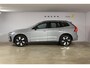 Volvo XC60 T6 350PK Automaat Plug-in Hybrid AWD Ultra Dark / Navigatie / Luchtvering / 360 Camera / Adaptieve Cruise Control / Stuurverwarming / Stoelverwarming v+a / Elektr. Achterklep / Schuifdak / Trekhaak