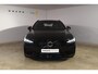 Volvo V60 T6 350PK Automaat Plug-in hybrid AWD Plus Dark / Navigatie / 360 Camera / Harman Kardon / Stuur & Stoelverwarming / LM Velgen / Trekhaak