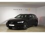 Volvo V60 T6 350PK Automaat Plug-in hybrid AWD Plus Dark / Navigatie / 360 Camera / Harman Kardon / Stuur & Stoelverwarming / LM Velgen / Trekhaak