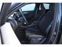 Volvo EC40 252PK Automaat Single Ext. Range Plus / Modeljaar 2026 / Adaptive cruise control / Pilot assist / BLIS / Stoel en stuur verwarming / Elektrische achterklep / Parkeersensoren met camera / Google infotainment / Panoramadak