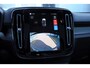 Volvo EC40 252PK Automaat Single Ext. Range Plus / Modeljaar 2026 / Adaptive cruise control / Pilot assist / BLIS / Stoel en stuur verwarming / Elektrische achterklep / Parkeersensoren met camera / Google infotainment / Panoramadak