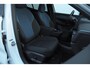 Volvo EX30 Cross Country 428PK Automaat Twin Motor Performance Ultra 69 kWh / Adaptieve cruise control/ Panoramadak/ BLIS/ Parkeersensoren met 360 camera / Getint Glas / Stoel en stuurwielverwarming / Elektrische stoelen / Apple carplay / Elektrische achterklep / Keyless entry