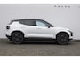 Volvo EX30 Cross Country 428PK Automaat Twin Motor Performance Ultra 69 kWh / Adaptieve cruise control/ Panoramadak/ BLIS/ Parkeersensoren met 360 camera / Getint Glas / Stoel en stuurwielverwarming / Elektrische stoelen / Apple carplay / Elektrische achterklep / Keyless entry