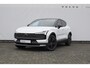 Volvo EX30 Cross Country 428PK Automaat Twin Motor Performance Ultra 69 kWh / Adaptieve cruise control/ Panoramadak/ BLIS/ Parkeersensoren met 360 camera / Getint Glas / Stoel en stuurwielverwarming / Elektrische stoelen / Apple carplay / Elektrische achterklep / Keyless entry