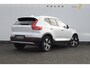 Volvo XC40 T4 211PK Automaat Core Bright / Apple carplay / Parkeersensoren met camera / Stoelverwarming / Elektrische achterklep / Keyless entry / Parkeersensoren met camera