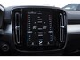 Volvo XC40 T4 211PK Automaat Core Bright / Apple carplay / Parkeersensoren met camera / Stoelverwarming / Elektrische achterklep / Keyless entry / Parkeersensoren met camera