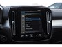 Volvo XC40 T4 211PK Automaat Core Bright / Apple carplay / Parkeersensoren met camera / Stoelverwarming / Elektrische achterklep / Keyless entry / Parkeersensoren met camera