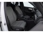 Volvo XC40 T4 211PK Automaat Core Bright / Apple carplay / Parkeersensoren met camera / Stoelverwarming / Elektrische achterklep / Keyless entry / Parkeersensoren met camera