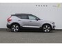 Volvo EX40 252PK Single Motor Extended Range 82 kWh Plus / Lounge Pakket / Extra getint glas / 360 Camera / 20'' velgen / Panoramadak / Zwart dak
