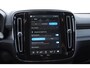 Volvo EX40 252PK Automaat Single Motor Extended Range Plus Panoramadak / Apple Carplay / Android Auto / Harman kardon audio / Adaptive cruise control / Pilot assist / Lichtmetalen velgen /