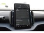 Volvo EX30 272PK Automaat Single Motor Ext. Range Plus Europa / Heico Verlaging / 21" Velgen / Sport Striping / Adaptive Cruise control / Extra getint glas / Climate Pack / Elektrisch verstelbare stoelen / Parkeersensoren met camera