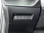 Peugeot 208 Hybrid 136pk e-DCS6 GT | Dodehoekdetectie | Lichtmetalen velgen | Navigatie | Camera | Sportstuur |